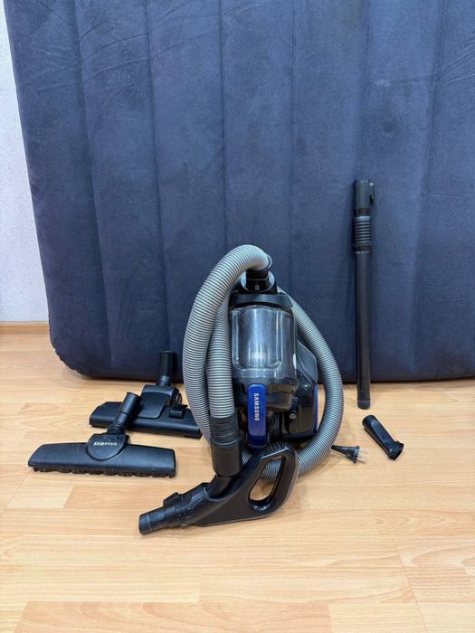 Продам пылесос Samsung
