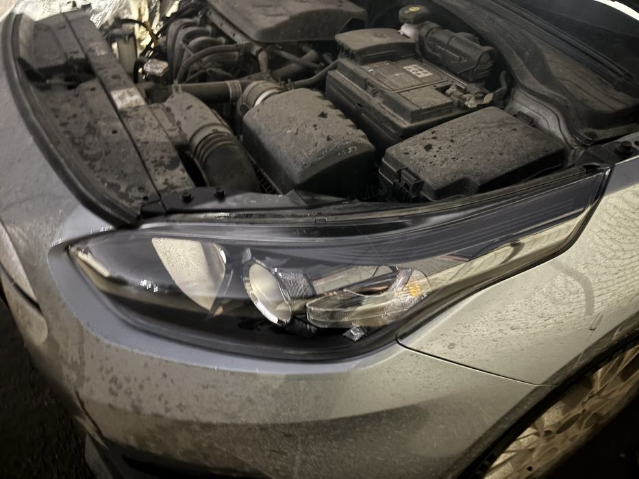 Фара Kia ceed 2023 года