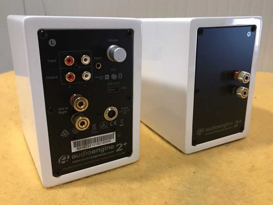 Audioengine A2+ Wireless Speaker Set