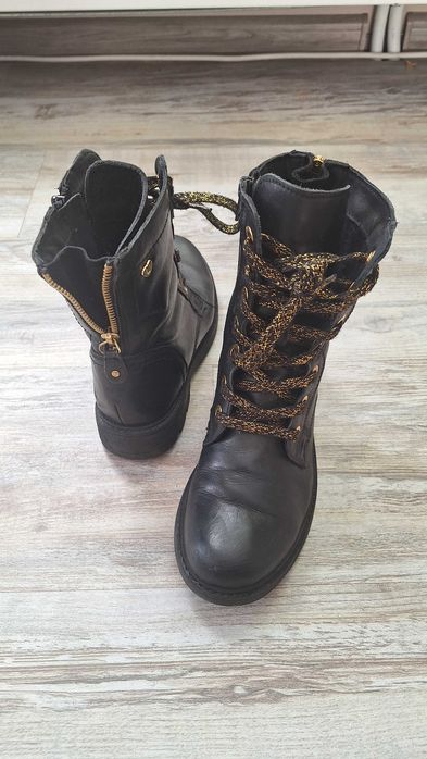 Детски  ботуши за момиче 35 номер естествена кожа