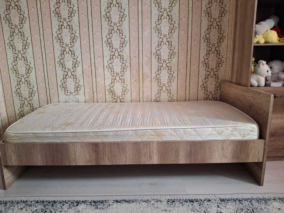 Продается кровать