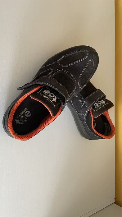 Работни обувки ТОЕ 43