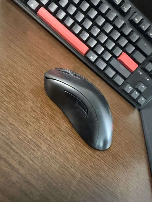 ZOWIE EC3-CW Wireless – Mouse Esports Premium