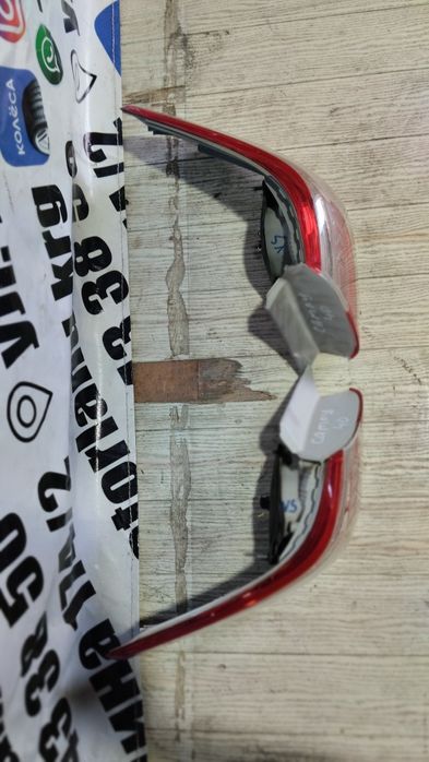 Фонари Toyota Camry 40