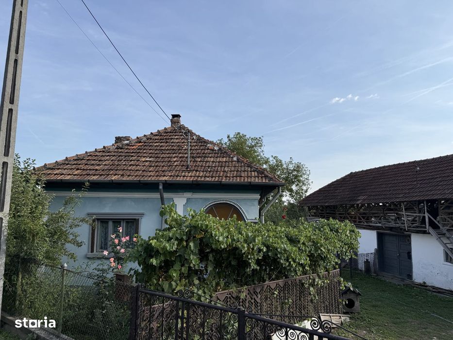Vand Casa Batraneasca + Teren 1754 mp Com. Malureni Sat Bunești Argeș