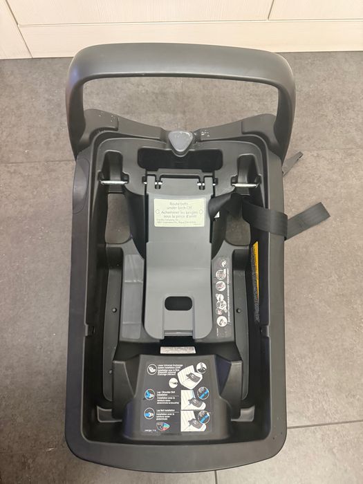 Детское автомобильное кресло Evenflo