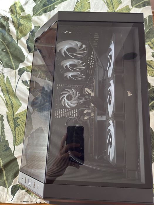 Компютър (СПЕШНО) Може да се коментира по цената