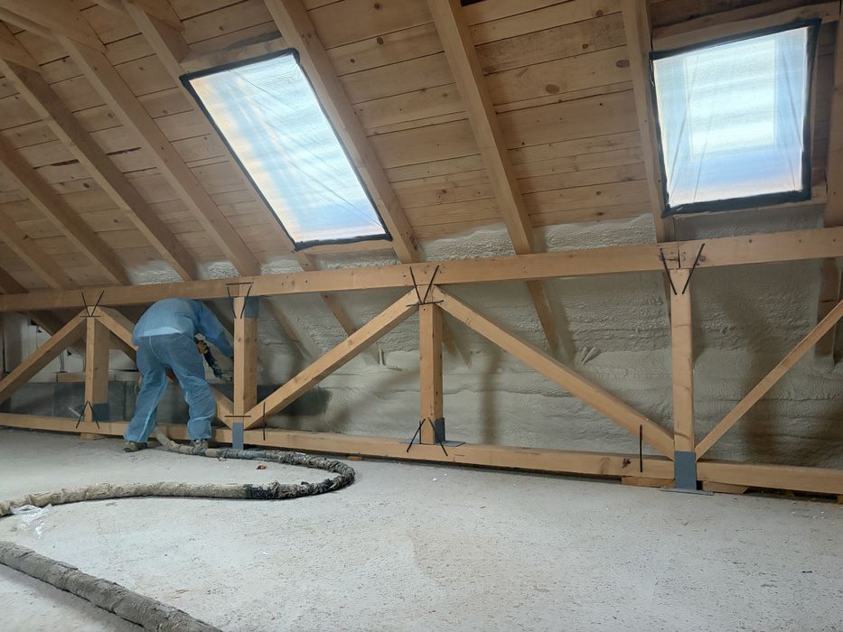 Izolatie Spuma Poliuretanica