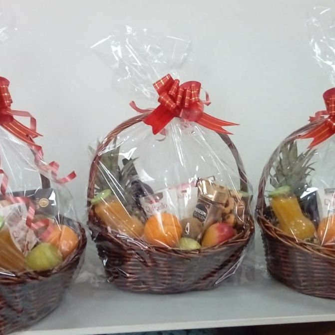 Корзины плетеные подарочные из лозы