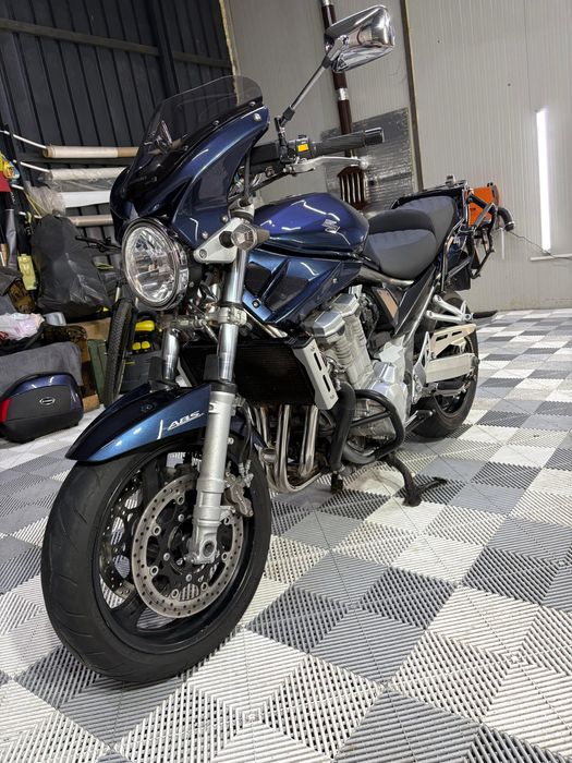 Motocicleta de vanzare