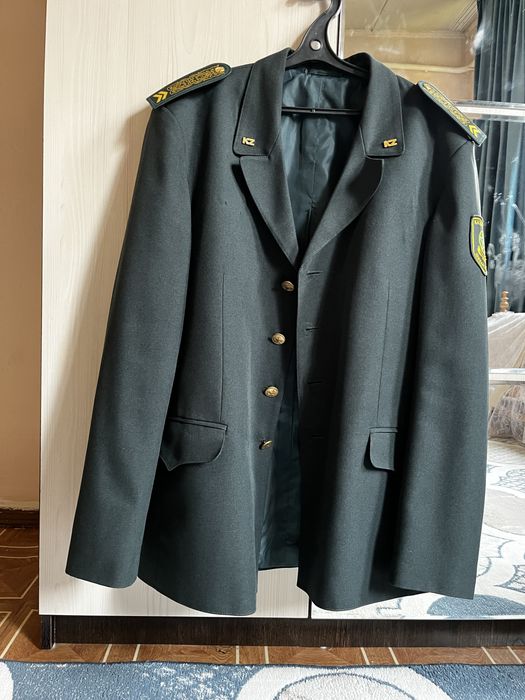 Продаю военную одежду