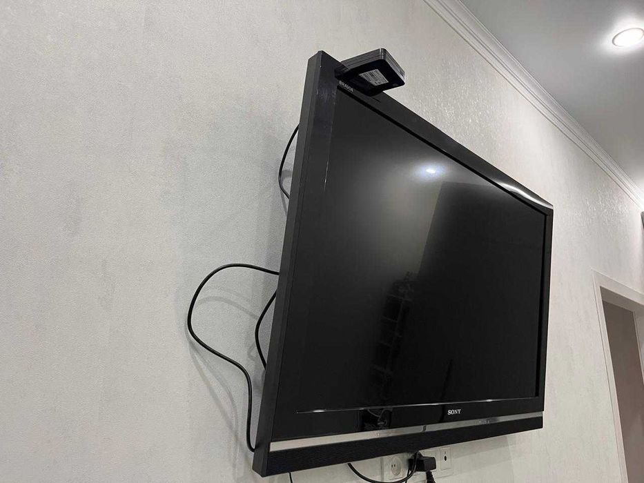 продам телевизор