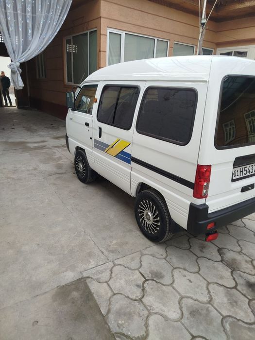 Damas navarotlari bilan