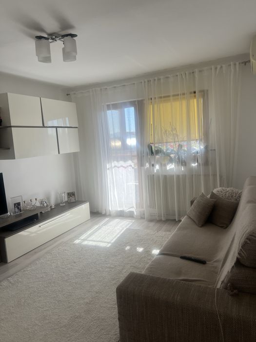 Vand apartament situat pe Malul Timisului -Lugoj