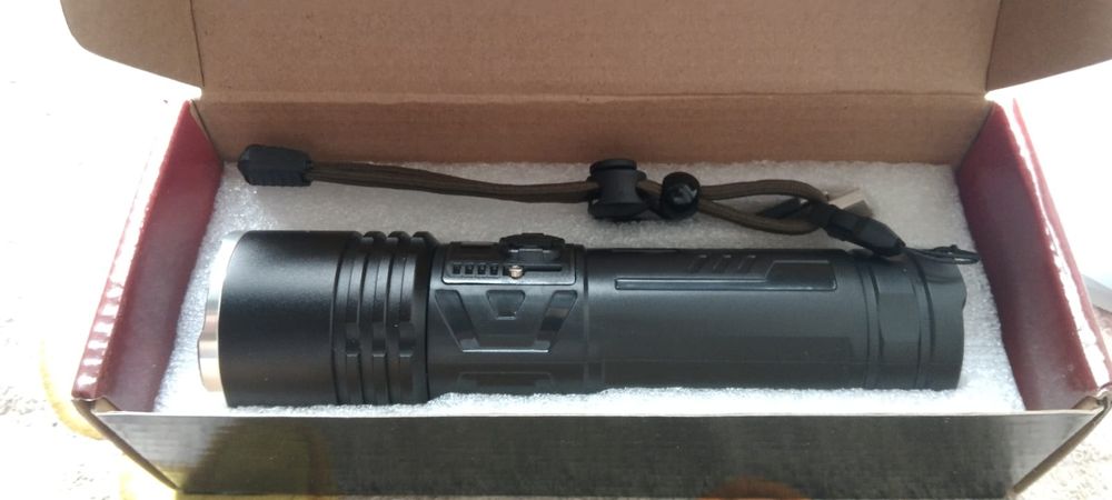 Продажа мощного фанаря