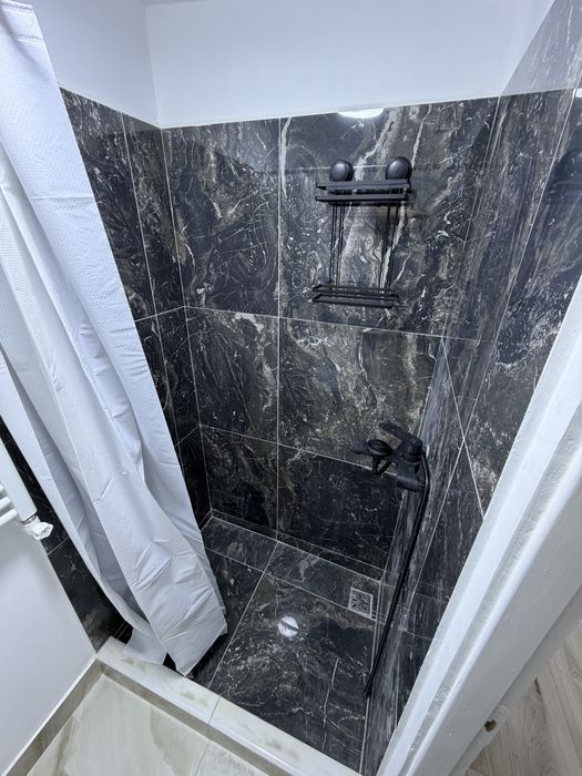 Apartament 2 camere de inchiriat(prima inchiriere, cladire noua)Belvedere/Rond Vechi CUG