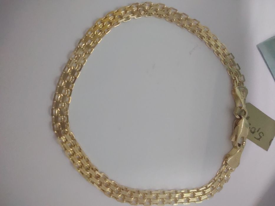 Bratara aur 14k (efn)