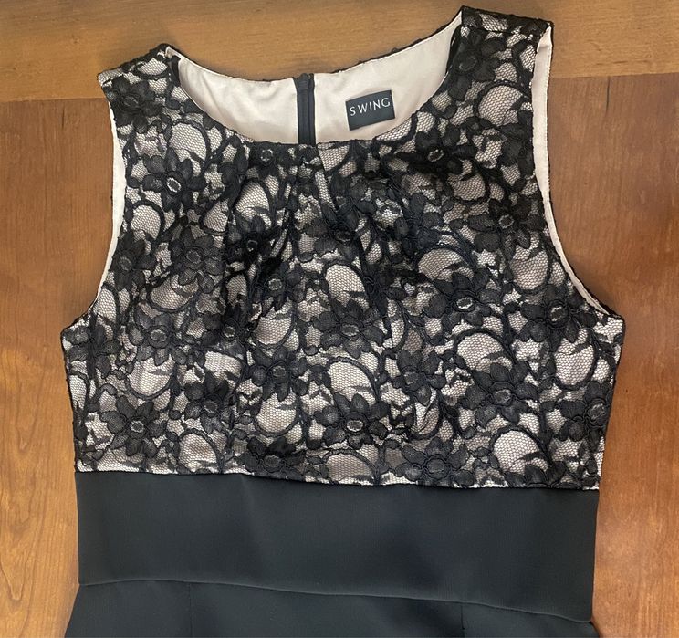 Продам платье женское