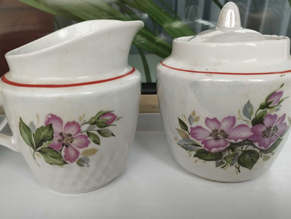 Сахарницы и молочник (СССР)