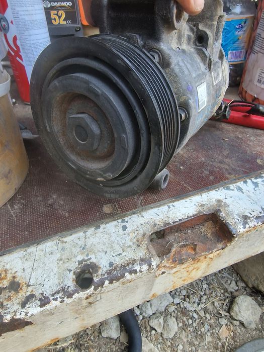 Компресор климатик vw audi 3.0tdi