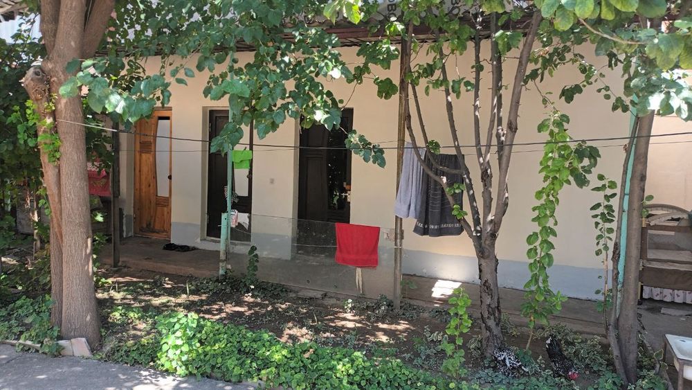 Srochna uchaska sotiladi chlonzor 20 kv 4 sotix