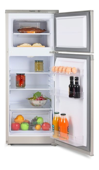 Холодильник Бирюса M422