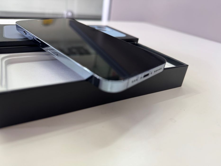 13 pro като нов пълен комплект