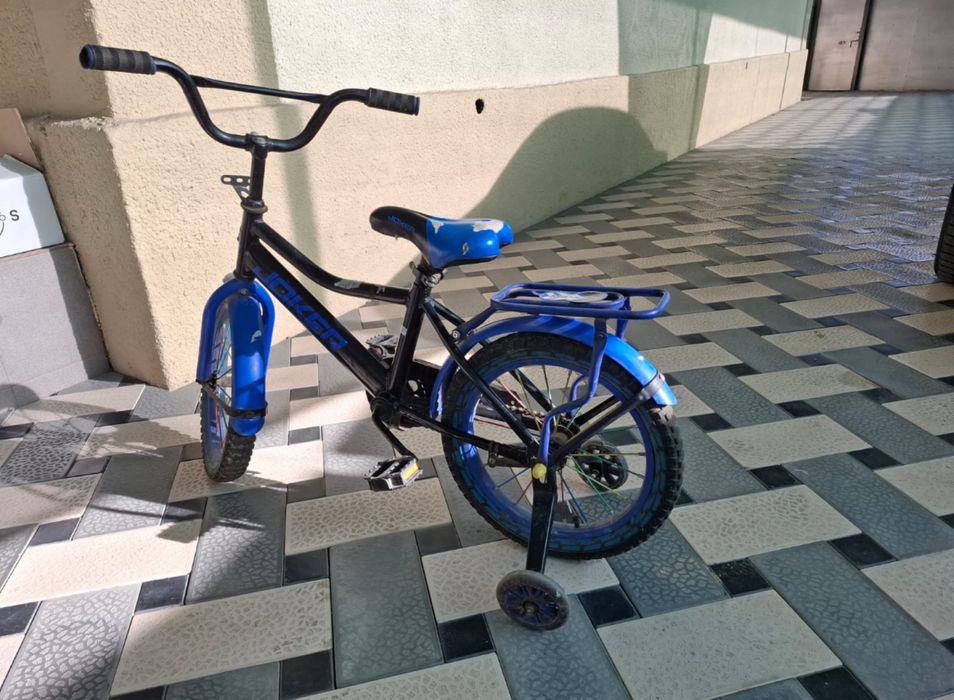 Продам велик для детей от 3-7лет