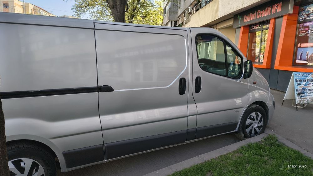 OPEL Vivaro 2011 — imagine 5
