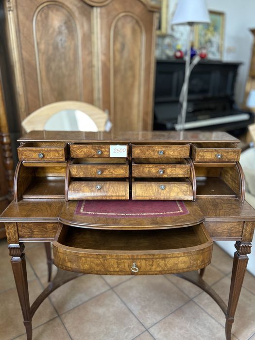 Birou stil Victorian