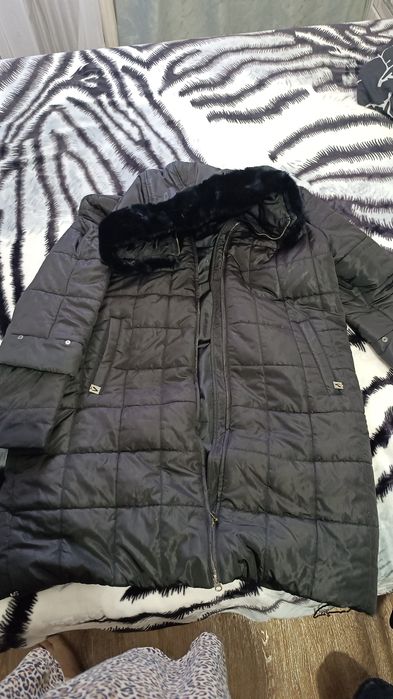 Продам зимнюю куртку