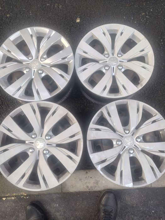 Джанти за Пежо 208