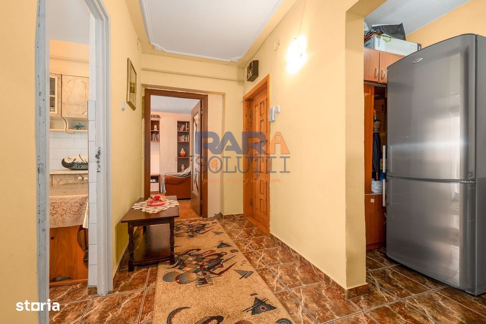Apartament 2 camere - etaj 2, Piața Mare — fotografia 1
