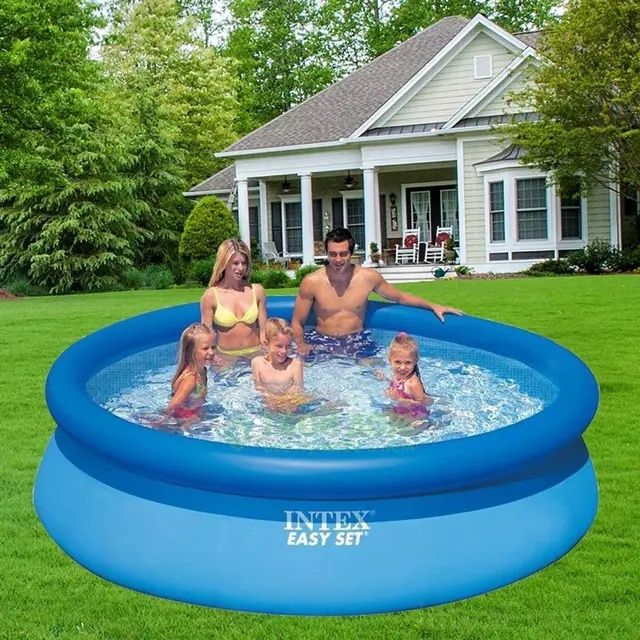 Бассейн семейный INTEX