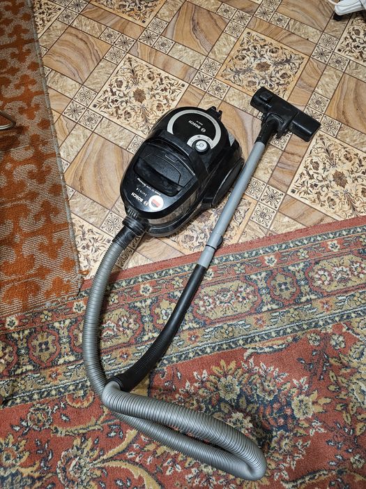 Пылесос Bosch в нормальном состоянии