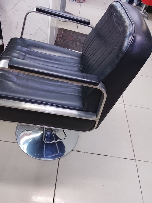 Кушетка, парикмахерская кресло