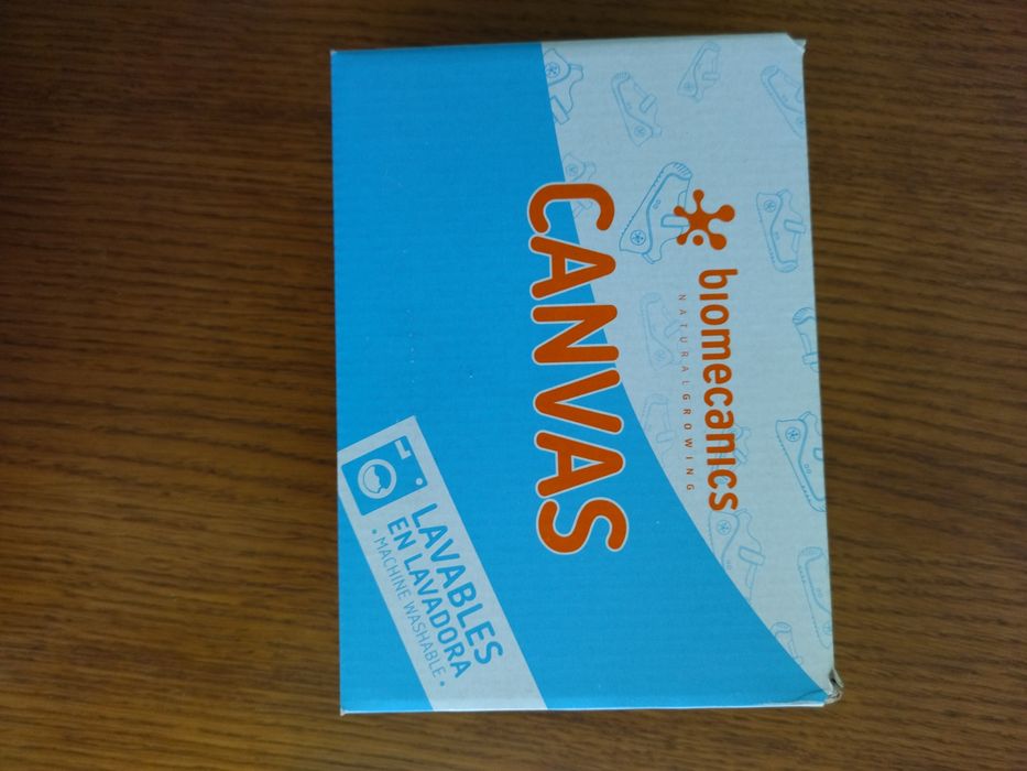 Обувки за прохождане Biomechanics 19 номер