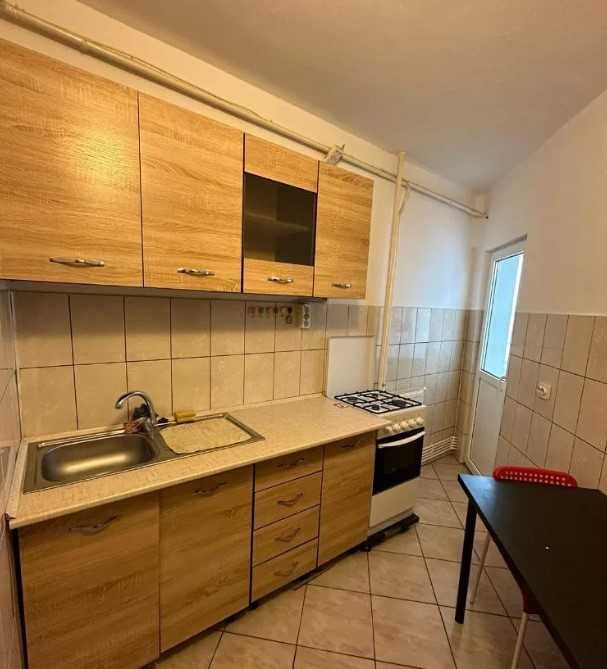 Дава се под наем Двустаен апартамент в Пловдив, Беломорски - 60 кв.м за 255 € - Снимка #3