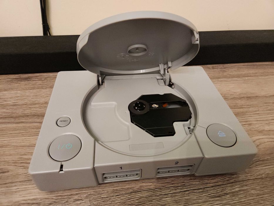 PlayStation 1 (PS1) - Modat, complet functional