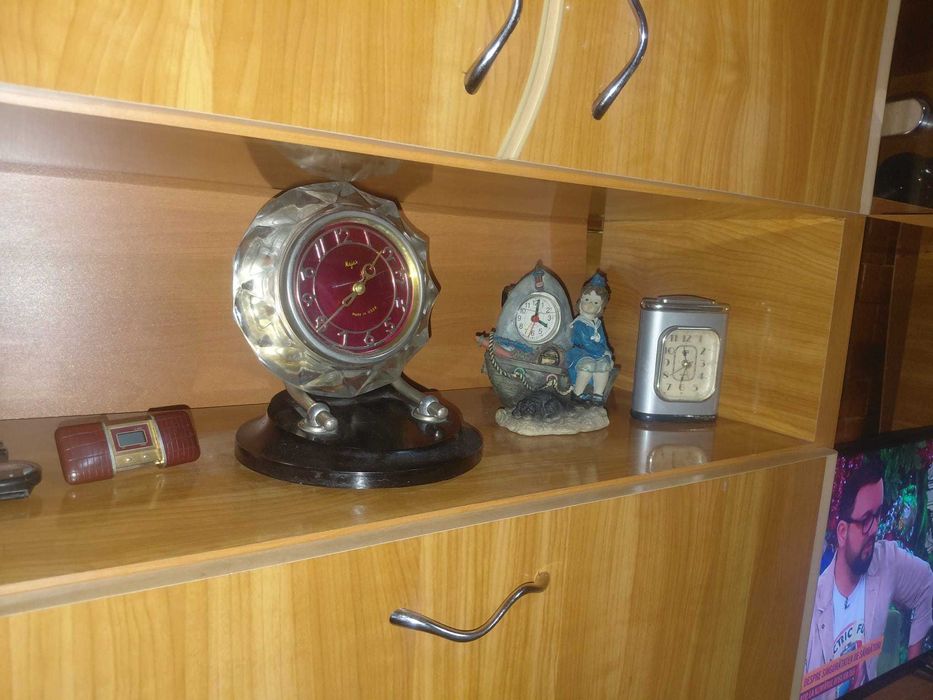 Ceasuri si stilouri vechi