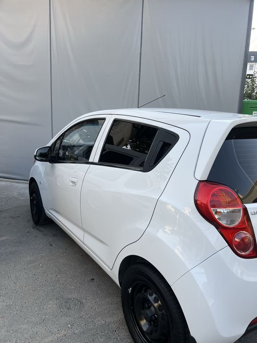 Chevrolet spark 2013