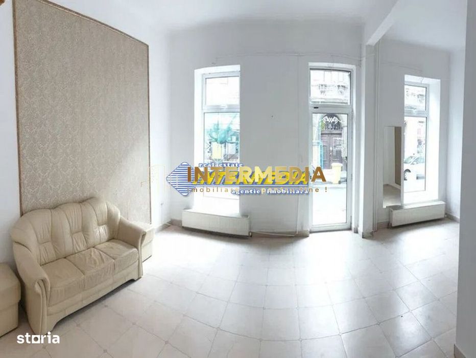 Spatiu comercial 30 mp. de inchiriat in Alba Iulia zona CETATE -Piata