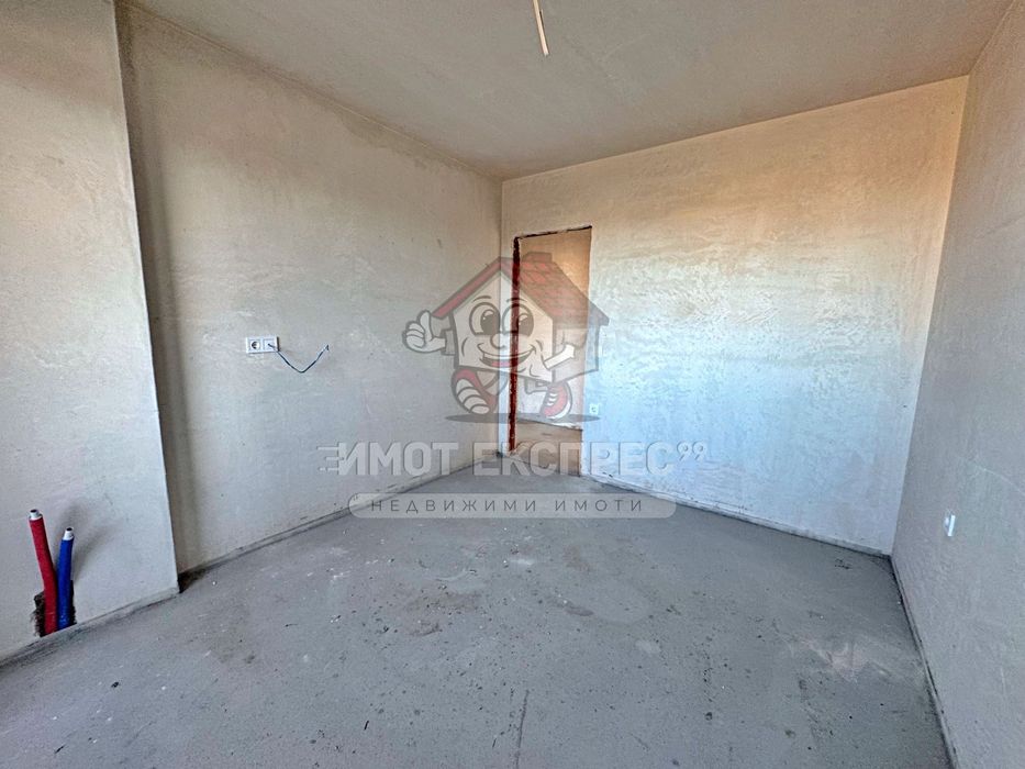 Продава се Тристаен апартамент в Асеновград - 93 кв.м за 1000 €/кв.м - Снимка #5