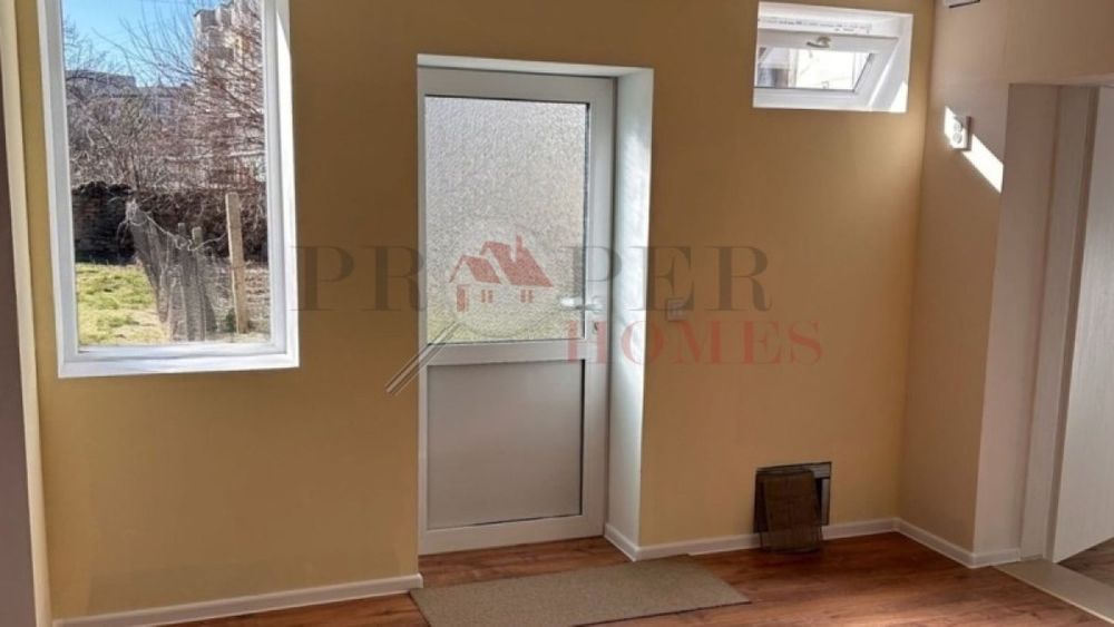 Продажба Къща гр. Павликени - гр. Павликени 65m²