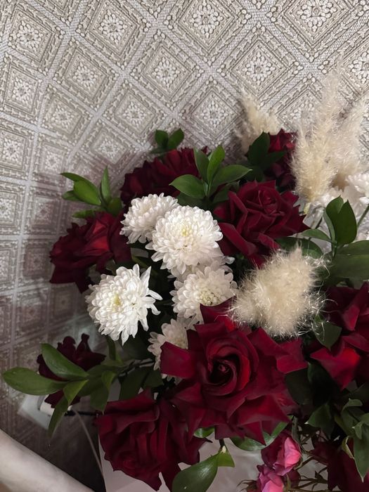 Все цветы по 5000 тг