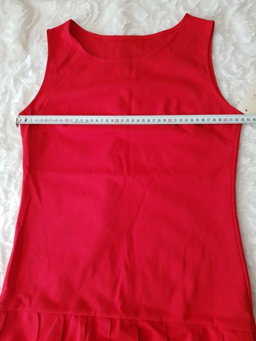 Разпродажба от затворен бутик, Рокли, нови