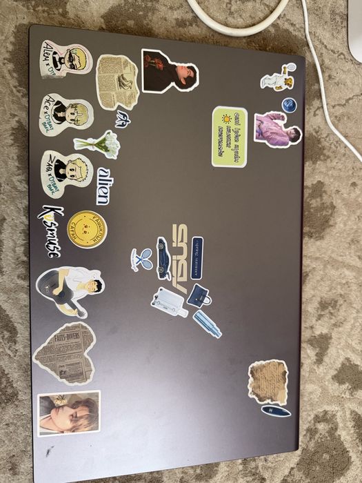 ASUS VivoBook 15 X515EA