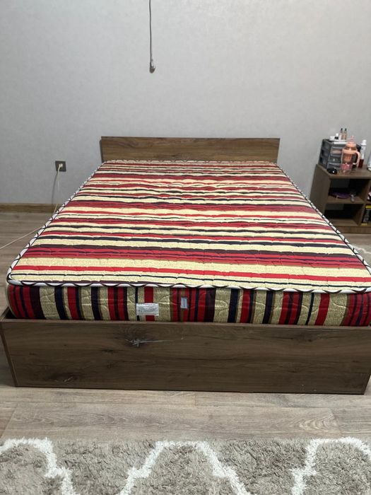 Продам новую кровать