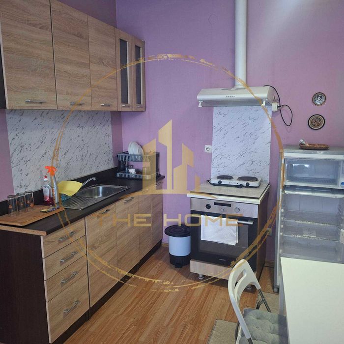 Дава се под наем Двустаен апартамент в Варна, Цветен квартал - 60 кв.м за 357 € - Снимка #1