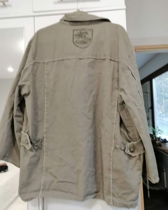 Обява 2.Дамски зимни якета и манта.